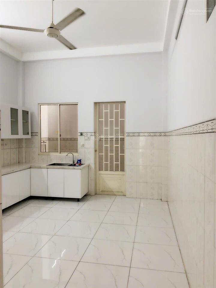 Bán nhà chính chủ tại đường phú thuận, 15.9 tỷ, 76,2m2, phú thuận, q7, tp. hcm, giá tốt