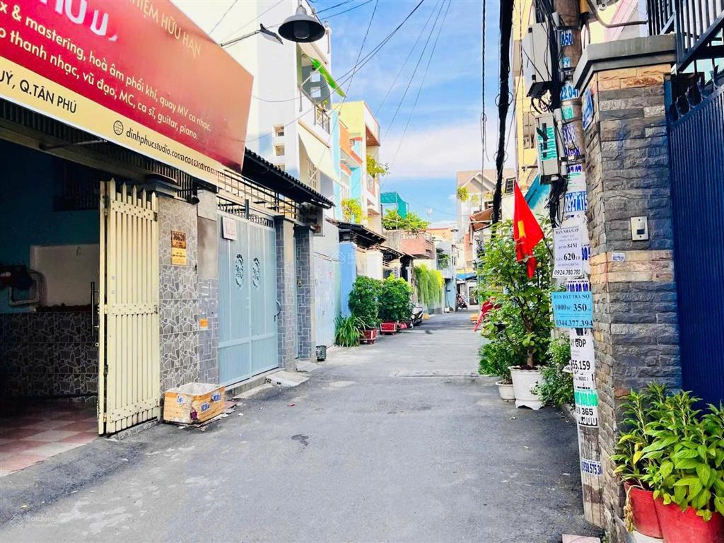 Bán nhà hxh nhựa 6m thông đường gò dầu, dt 5x18m, 1 lầu. giá 7,9 tỷ thương lượng