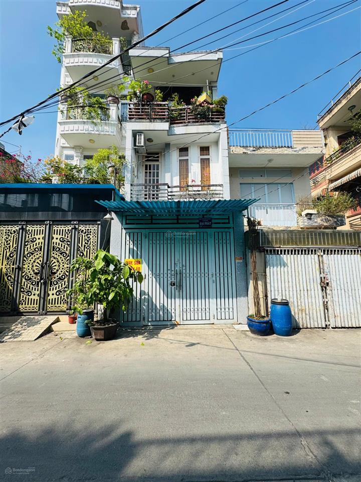 Bán nhà hxh 8m thông thoại ngọc hầu, dt 4x18m  2 lầu. giá 8.3 tỷ thương lượng