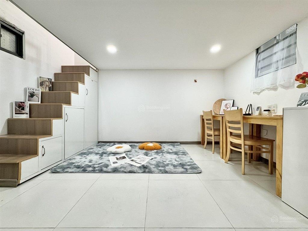 Cho thuê trọ có gác full nội thất, 36m2 tại âu cơ, tân bình, giá 4,5 triệu. đh văn hiến, ở liền.