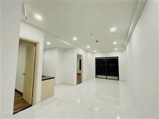Bán căn 2pn  70m2 giá 1,96 tỷ có sổ, tầng cao block ruby