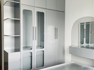 Bán căn 2pn  70m2 giá 2,42 tỷ full nội thất, tầng trung block ruby