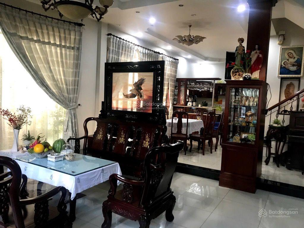 Vị trí vàng, biệt thự đẳng cấp, 250m2, 3 tầng, ngay gigamall, hbc, thủ đứcdành cho người xứng đáng