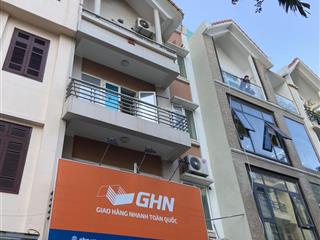 Chính chủ cần cho thuê nhà phân lô đường ngõ 68 trung kính. dt 70m², 5 tầng, mt 5m giá 25 triệu