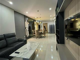 Cho thuê căn hộ hà đô centrosa ngay tòa iris 3 2pn+ 107m2 làm 3 phòng ngủ