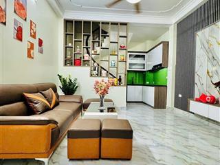 Siêu hiểm  nhà đẹp thịnh liệt  ngõ nông gần phố  cách ô tô tránh 80m