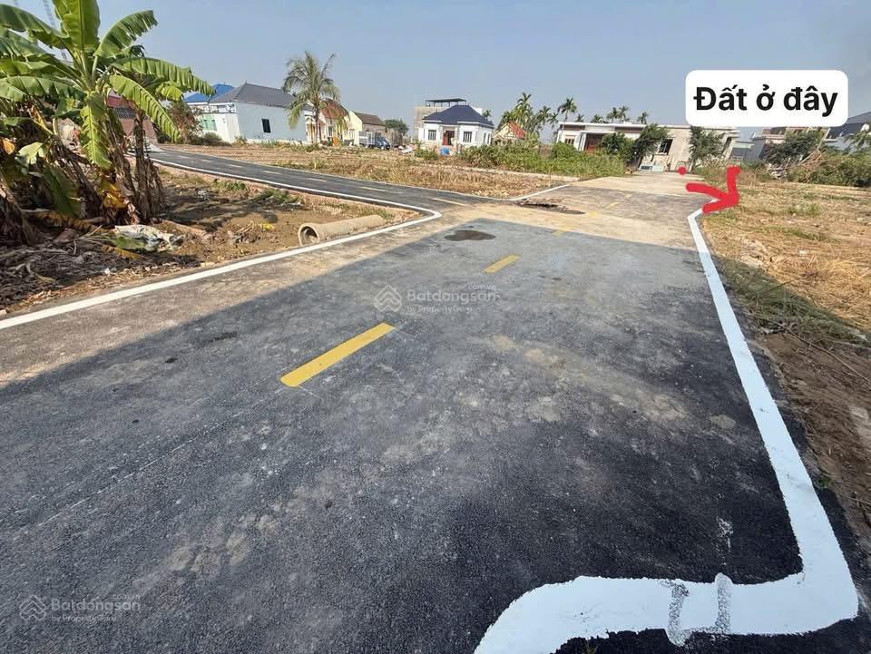 Chính chủ ban quản lý bán suất đất kcn giá 1.2 tỷ/lô sẵn sổ mặt tiền đường 8m vị trí trung tâm