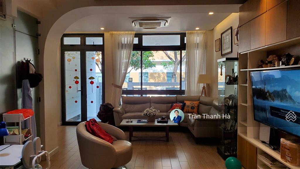Bán nhà hoàn thiện đẹp 5x20, hầm + 4 tầng, nội thất cao cấp, pháp lý rõ ràng tại vạn phúc city