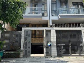 Cho thuê mặt bằng tầng trệt 90m² vạn phúc city  giá tốt chỉ 12 triệu/tháng