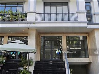 Cho thuê nhà nguyên căn 7x20m làm văn phòng, hầm + 5 tầng, diện tích lớn, giá tốt  vạn phúc city