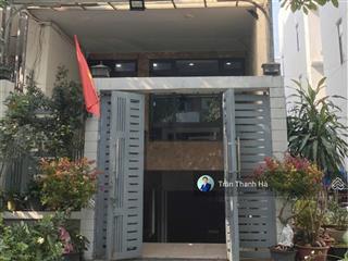 Cho thuê nguyên tầng 5x20 làm văn phòng, thang máy, máy lạnh đầy đủ, hầm để xe an ninh kdt vạn phúc