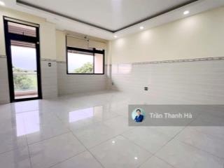 Cho thuê nguyên tầng nhà 5x22m làm văn phòng tại vạn phúc city  không gian thoáng, giá chỉ 12tr tl