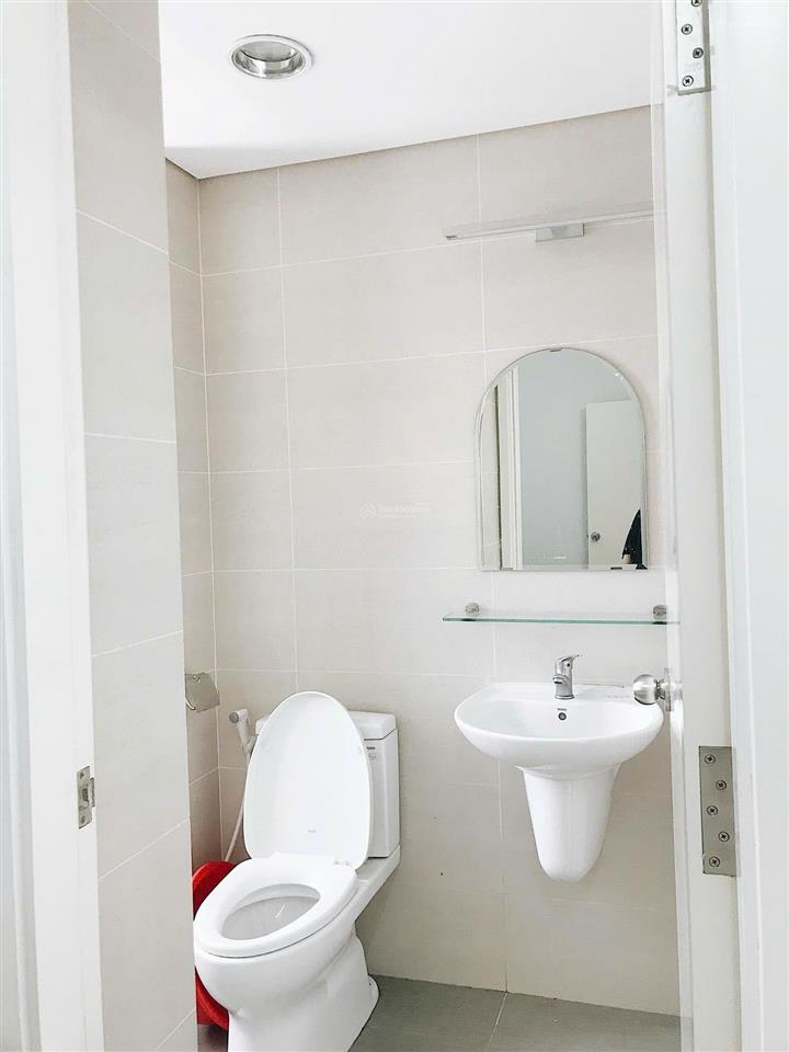 Chính chủ cần bán căn hộ luxcity, phường bình thuận, quận 7. 69m2 2pn 2wc
