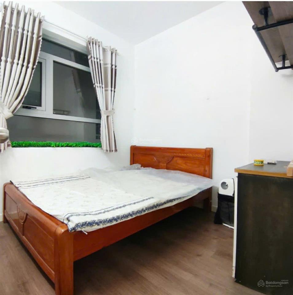 Cần cho thuê căn hộ luxcity 528 huỳnh tấn phát phường bình thuận q. 7.70 2pn 2wc