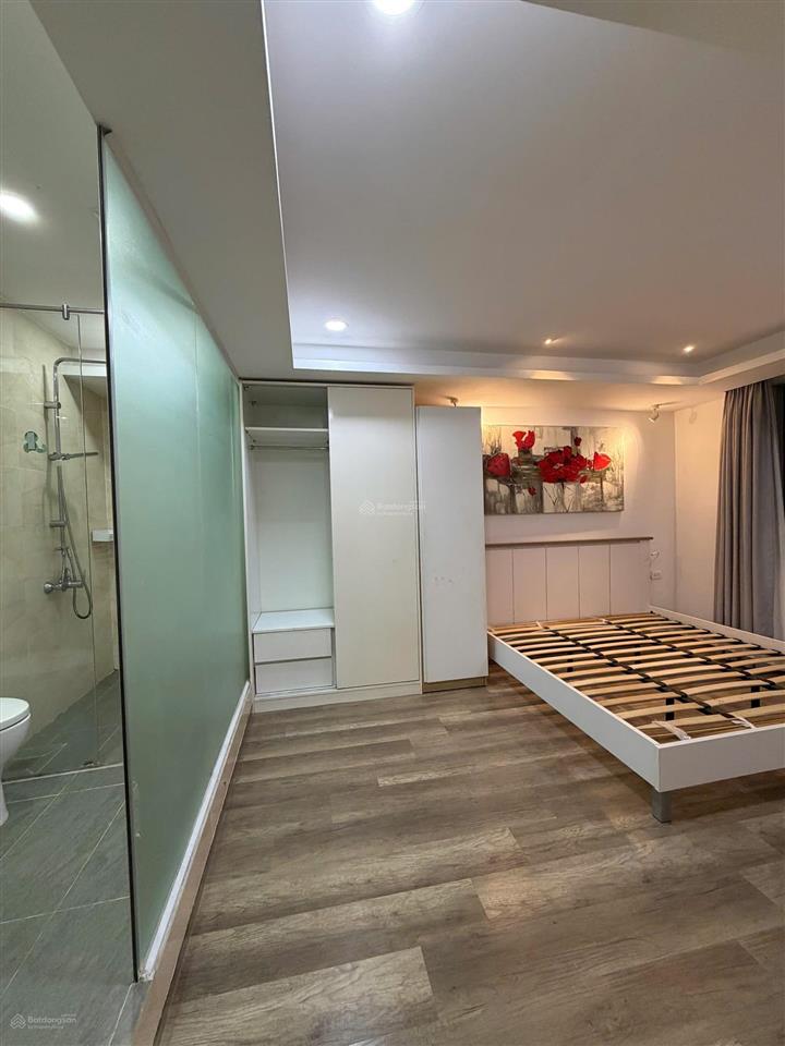 Chính chủ bán căn hộ cosmo quận 7..78m,2pn2wc