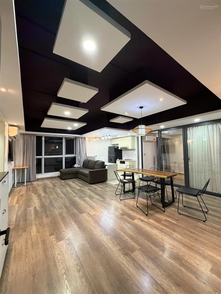 Chính chủ bán căn hộ cosmo quận 7..78m,2pn2wc