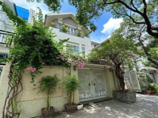 Chính chủ bán biệt thự kđt văn phú, 200m², 4pn, mặt tiền 10m, nội thất cơ bản, hướng bắc