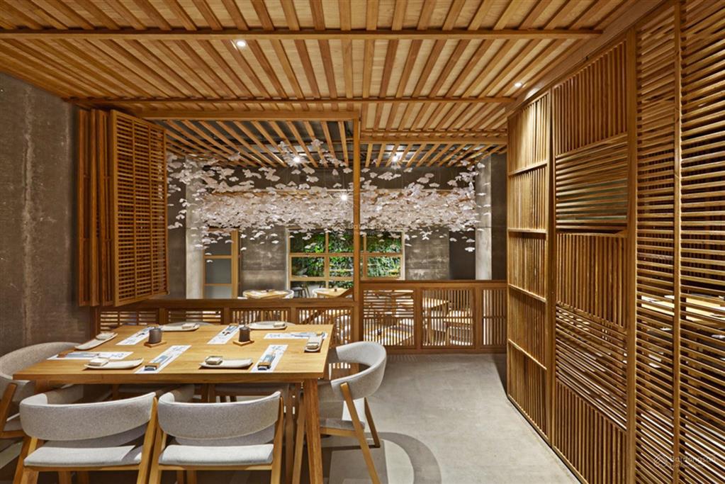 Nhà mt cao thắng, quận 10, khu ăn uống sầm uất! trệt lầu, 20x30m, giá 150 triệu. tell 0903 712 ***