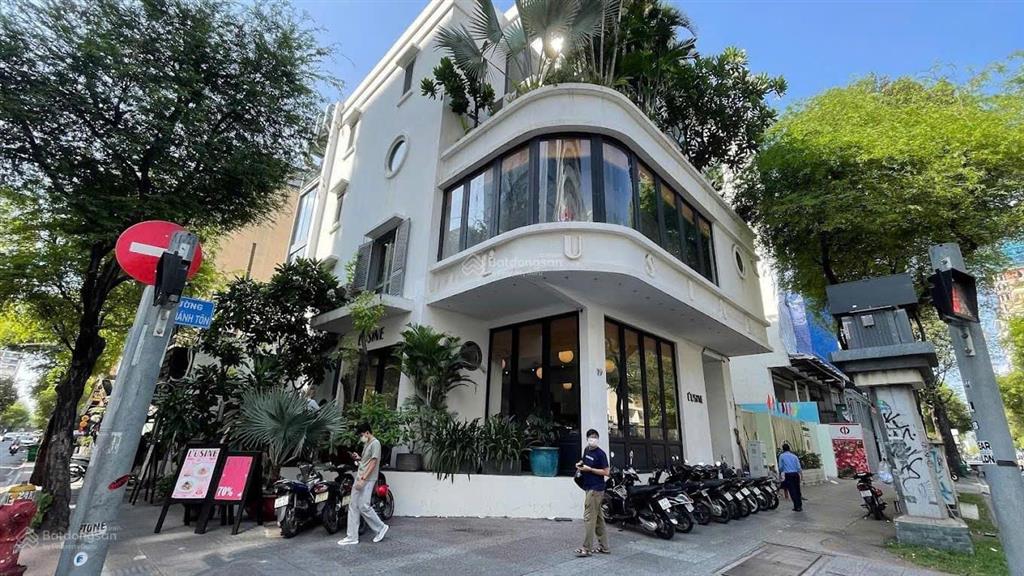 Góc đẹp 2mt phan đăng lưu, phú nhuận. dt 10x15m, giá 68tr. tell 0898 311 ***