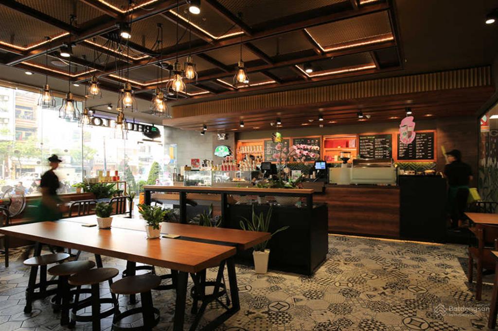 Cho thuê mt nguyễn công trứ, kế pasteur, q. 1. dt 9x12m, trệt 2 lầu, 68tr/th, tell 0898 311 ***