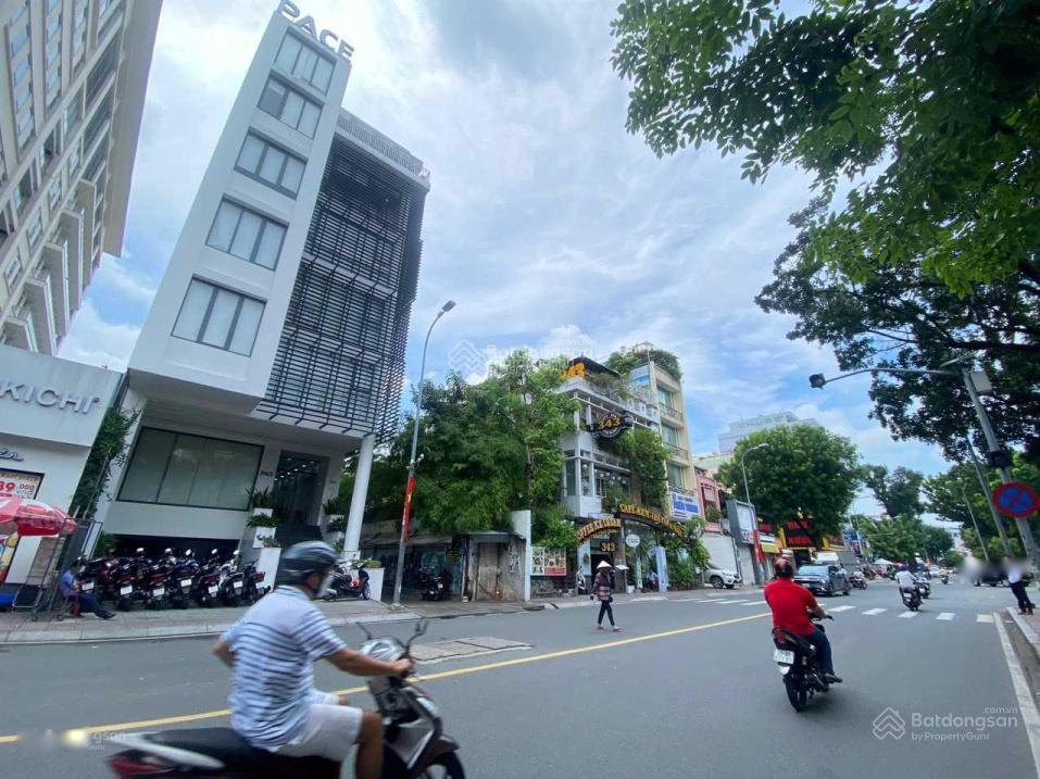 Tòa đẹp nguyễn hữu cảnh, bình thạnh. dt 14x28m, trệt, 8 tầng, giá 230tr. 0903 712 ***