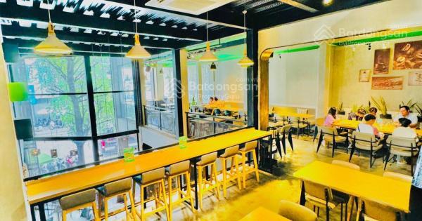 Cho thuê nhà mt an dương vương, quận 5. an đông plaza, dt 8x20m, 3 tầng. giá 80tr/th, 0898 311 ***