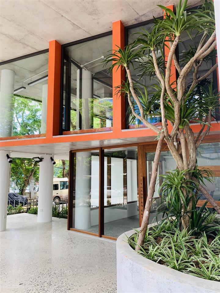 Cho thuê tòa đường 3 tháng 2, q10, gần hà đô centrosa, 12x20m, hầm 8 tầng, giá 250tr 0903 712 ***