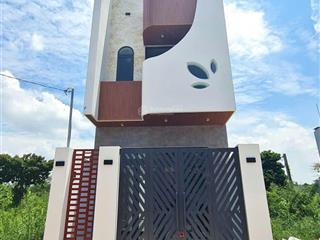 Bán nhà mới 100%, kdc đường long phước, gần chợ long phước, quận 9 dt 50m2, 4.1x12.2m