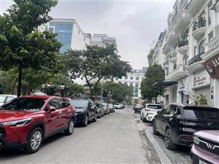 Bán nhà dịch vọng hậu, cầu giấy  căn góc, vỉa hè rộng  99m2/6t  vp đỉnh giá 58,8tỷ