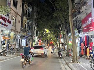 Siêu đẹp, bán nhà mặt phô nghĩa tân, cầu giấy. 90m2 mt 6 mét. vỉa hè rộng kinh doanh mọi loại hình