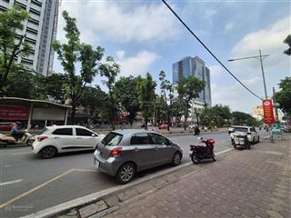 Bán nhà mặt phố hoàng quốc việt. phố lớn, vỉa hè rộng. 200m2/7t mặt tiền 6.5m giá 90tỷ
