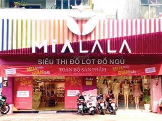 Cho thuê nhà mặt phố cầu giấy, diện tích 178m2, mặt tiền 10m, siêu hiếm!