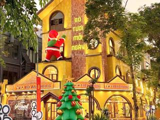 Cho thuê nhà mặt phố nguyễn văn lộc, hà đông, mặt tiền rộng 9m, diện tích 155 m2, hàng hiếm!