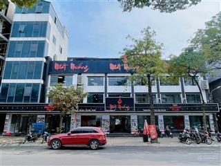 Cho thuê nhà mặt phố lạc long quân với 320m2, mặt tiền rộng 15m, view đẹp, giá cực chất