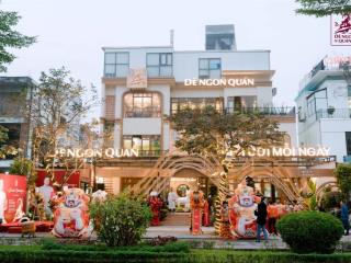 Cho thuê nhà mặt phố tại nguyễn xuân khoát, được thiết kế 3 tầng với dt 250m2, mt 20m uy tín hot!