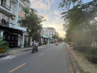 Bán đất d1, hiệp phú, quận 9, giá siêu hời 8,7 tỷ, 87m2