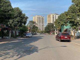 Chủ gửi bán biệt thự kđt việt hưng hàng f0, dt 245m2, mt 14.35m, giá chào 62.5 tỷ