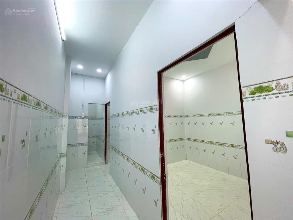 Bán nhà full thổ cư, mặt tiền đường nhựa, sát thị trấn củ chi, mua có dòng tiền ngay