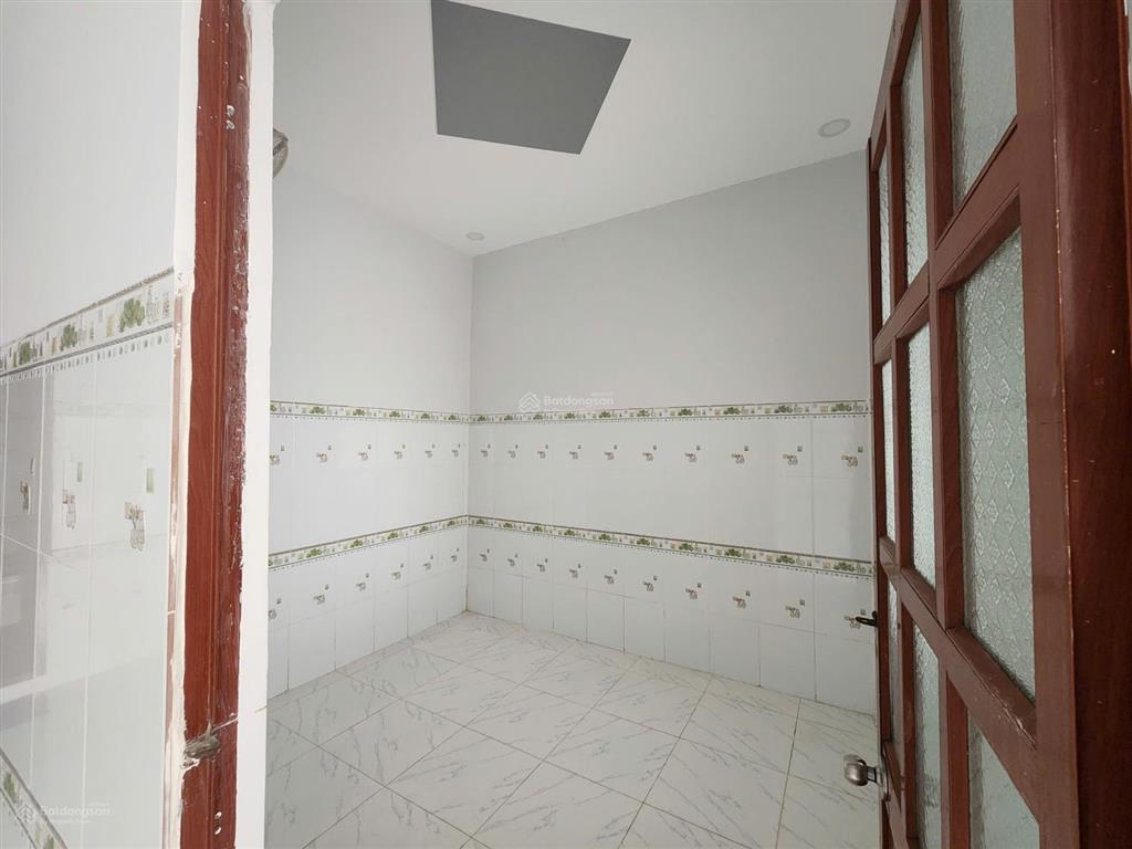 Bán nhà full thổ cư, mặt tiền đường nhựa, sát thị trấn củ chi, mua có dòng tiền ngay