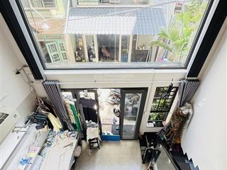 Bán nhà ngay vòng xoay lý thái tổ  25m2 4tầng  mua ở ngay giá 6.5tỷ