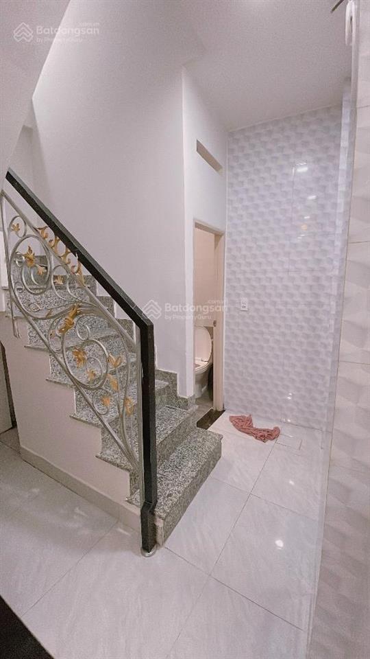 Nhà hxh trần hưng đạo, p2. q5  4tầng giá 8.5tỷ