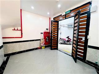 Cực hiếm. chính chủ bán nhanh căn nhà dòng tiền tại trung tâm hành chính quận tây hồ