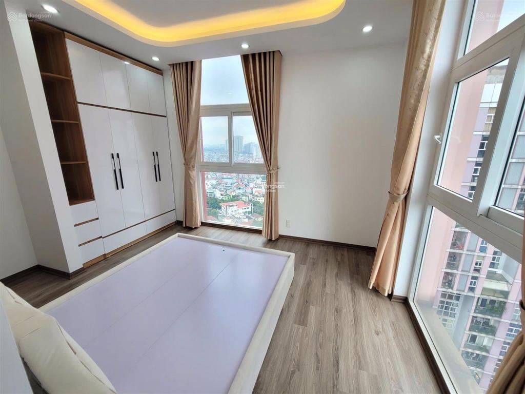 Bán căn hộ 2pn, 1wc, giá 5,5 tỷ, 63m2 tại goldsilk complex, cầu am, hà đông, hà nội