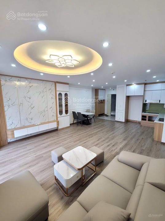 Bán căn hộ 2pn, 1wc, giá 5,5 tỷ, 63m2 tại goldsilk complex, cầu am, hà đông, hà nội