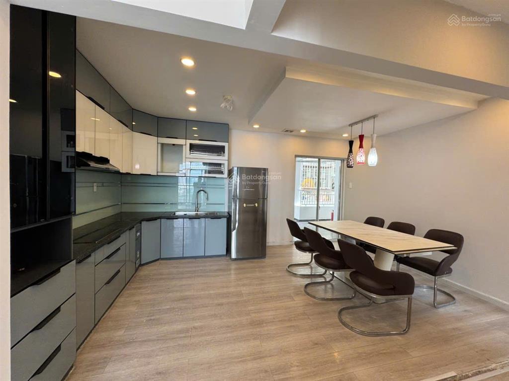 Nhà đẹp giá cho thuê cực tốt hoàng anh river view 138 m2 3pn 3wc giá 21tr view hồ bơicông viên