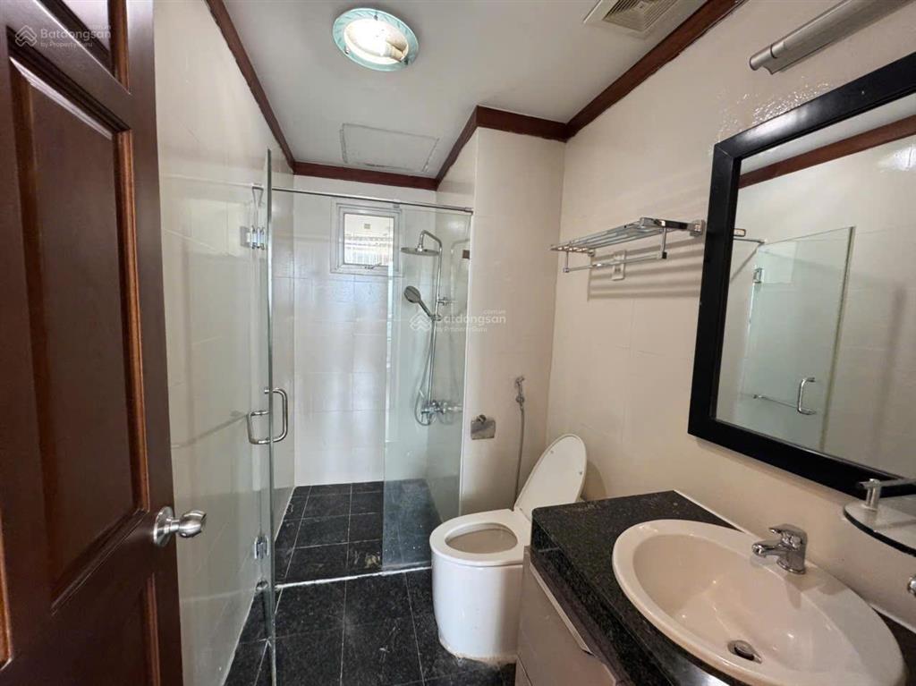Nhà đẹp giá cho thuê cực tốt hoàng anh river view 138 m2 3pn 3wc giá 21tr view hồ bơicông viên
