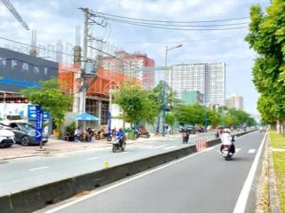 Hàng hiếm ngang 10m, chủ cần bán nhà mt xa lộ hà nội, hiệp phú, quận9, vị trí đẹp gần ngã 4 thủ đức