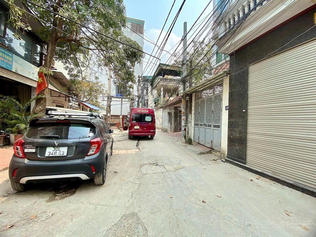 Bán nhà tứ hiệp  thanh trì 6 tầng thang máy *giá 6.8 tỷ. nhà đẹp oto vào nhà cách phố 20m