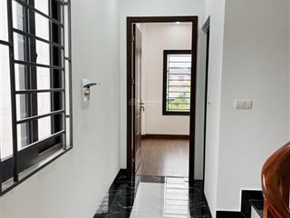 Bán nhà vĩnh quỳnh * dt40m*5 tầng * giá 4.7 tỷ. nhà đẹp ở ngay oto cách nhà 30m