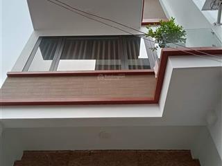 Bán nhà ngõ 373 ngọc hồi  thanh trì gần huyện ủy dt 35m2*5 tầng* nhỉnh 6 tỷ.nhà mới đẹp gần phố